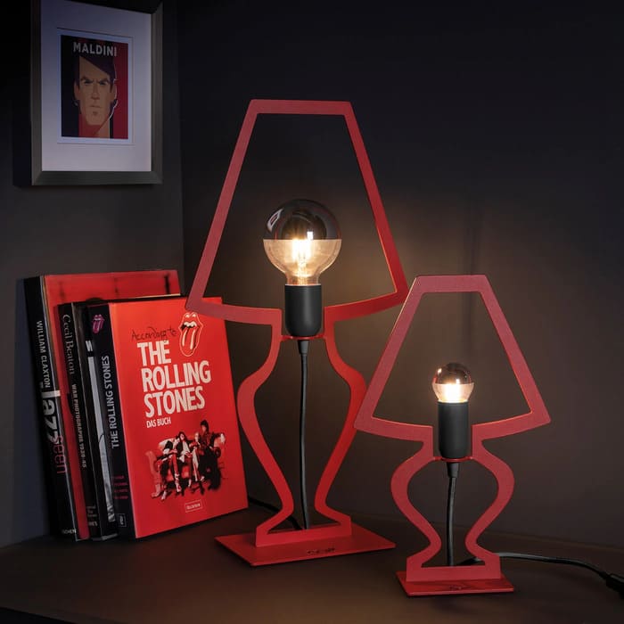 Lampada Arti & Mestieri Silhouette rossa con filo nero