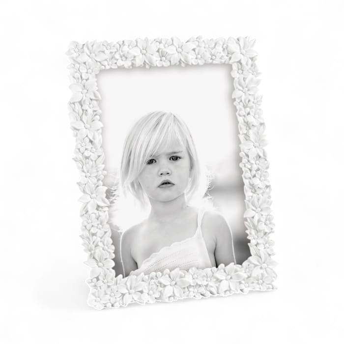 Portafoto in resina bianca 13x18 cm con decoro floreale