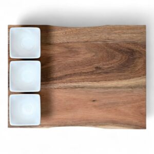 Tagliere WALD in legno di acacia con 3 boli in porcellana