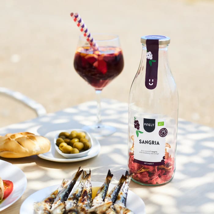 Pineut preparato sangria rossa bottiglia bio