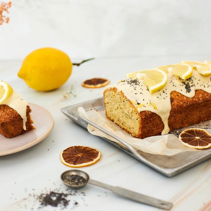 Pineut dolce in vaso lemon poppy cake preparato