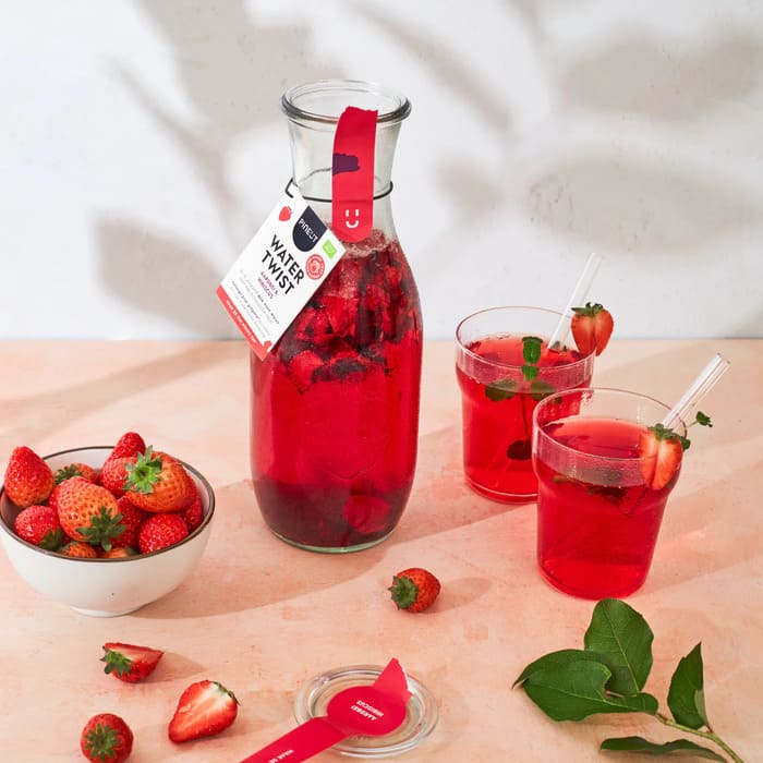 Pineut WaterTwist fragola ibisco preparato bottiglia bio