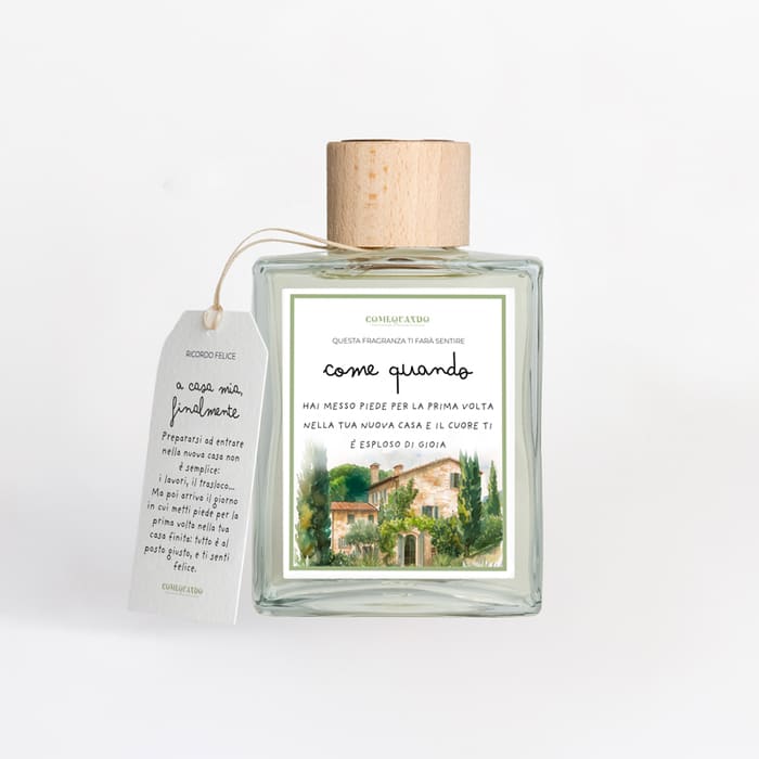 Come Quando profumatore ambiente Casa Nuova 200 ml Uva e Ribes Nero con flacone in vetro e tappo in legno.